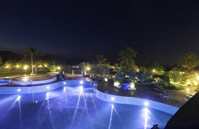Eskay Resorts by muza