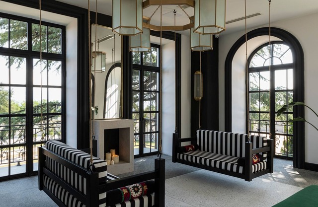 Esquisse Boutique Hotel