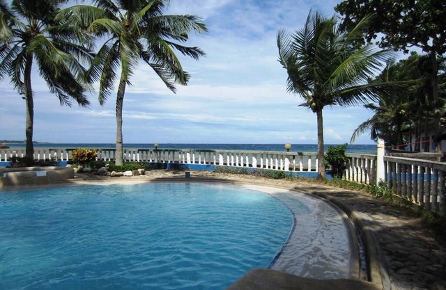 Estaca Bay Gardens Conference Resort powered by Cocotel
