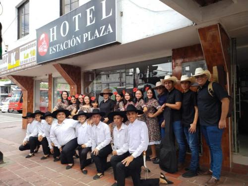 estación plaza