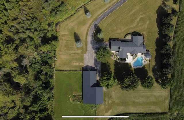Estate Home With 5 bed and 3 bath.