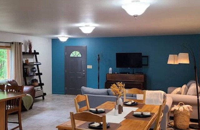Ester Dome Two Bedroom Home with Scenic Mountain Views