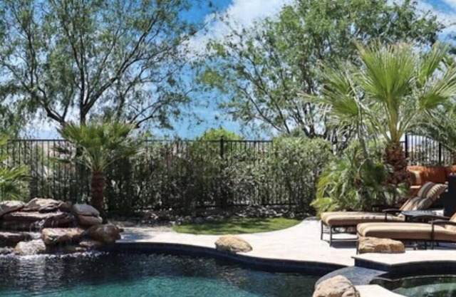 Estrella Mountain Ranch Home w/ private pool and spa