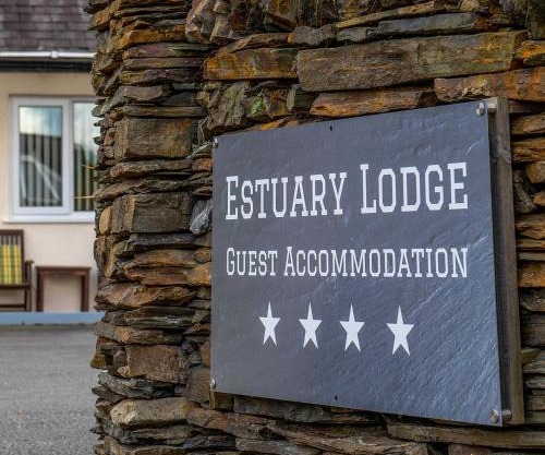 Estuary Lodge Motel B&B