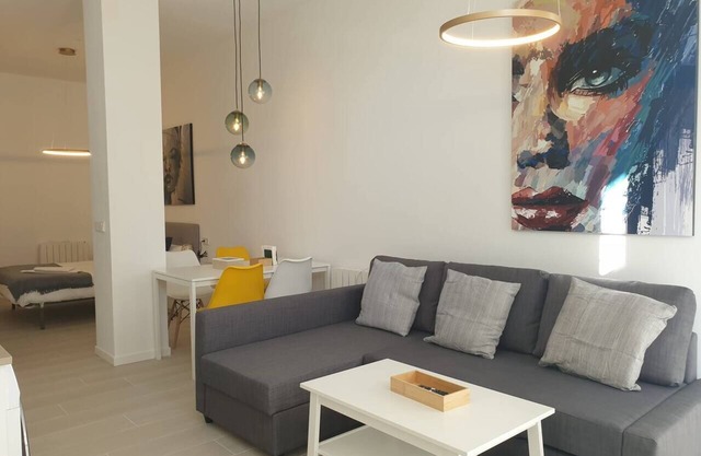 Estudio a estrenar con vestidor