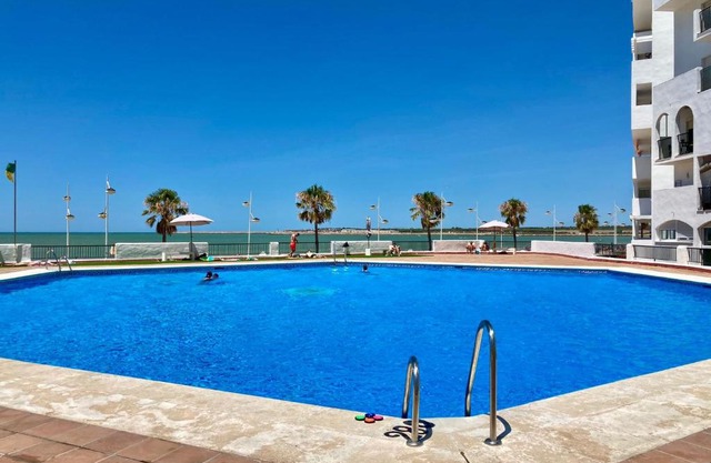 ESTUDIO BLEGAMAR TERRAZA - Playa, WiFi y Aparcamiento