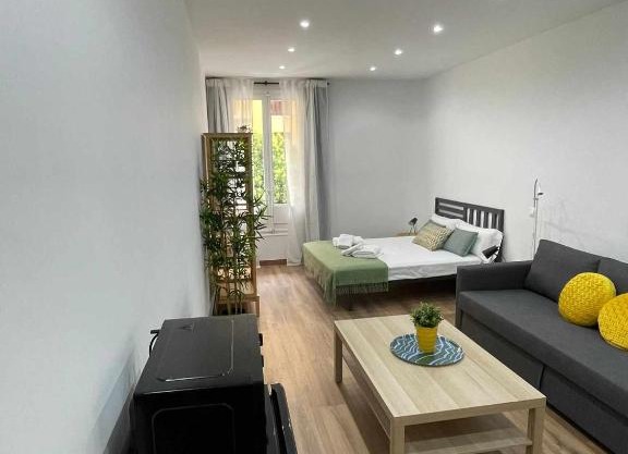 Estudio RetiroIbiza I