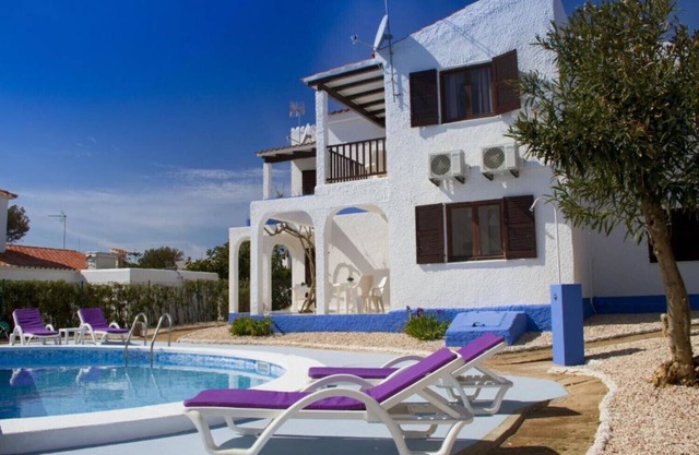 Apartamentos Blue Beach by Escape Home