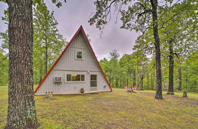 Eucha A-Frame w/ Fire Pit: Just 1 Mi to Lake!