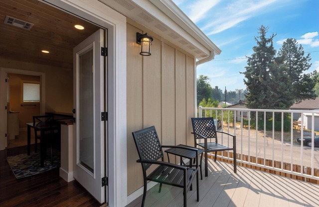Euclid Charming 1-bedroom apartment