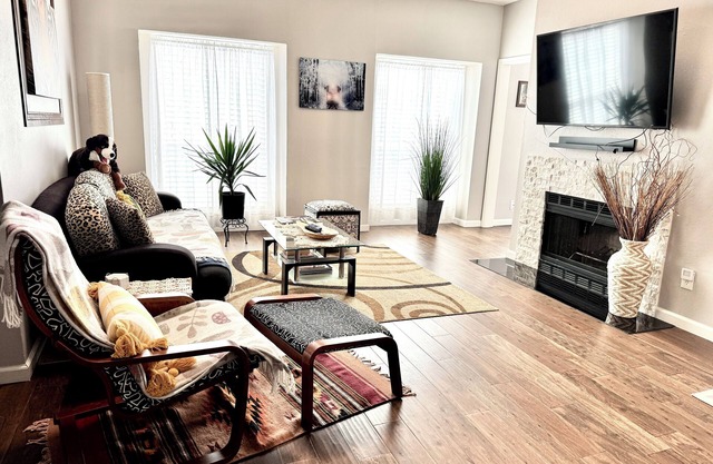 ESTILO EUROPEO maravilloso 1BR + estudio condominio totalmente actualizado con una excelente ubicación