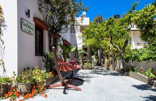 Eva Marina Hotel
