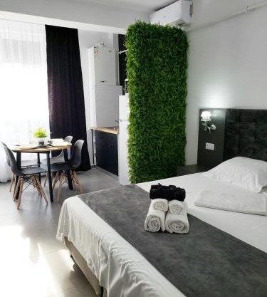 EVE's ApartHotel - Mamaia Nord