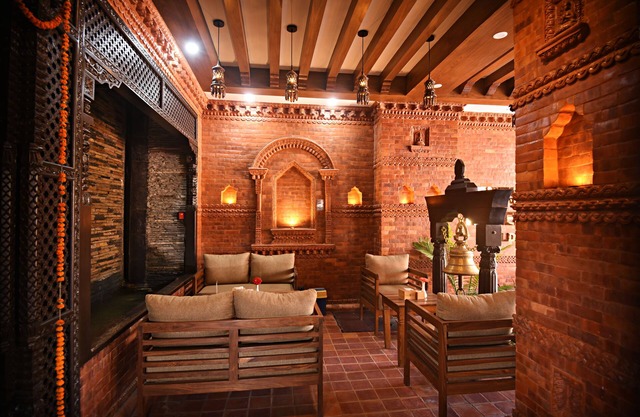Everest Boutique Hotel