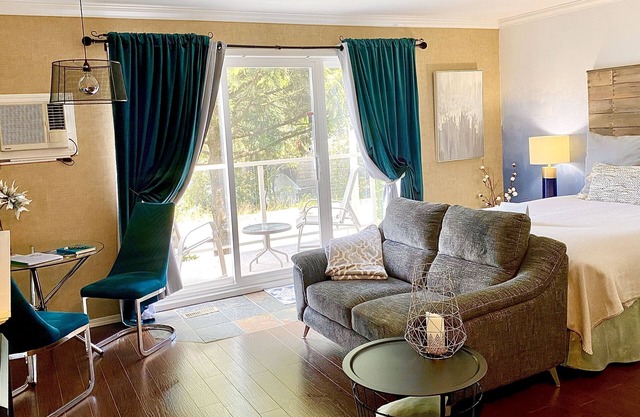 Evergreen Bed & Breakfast