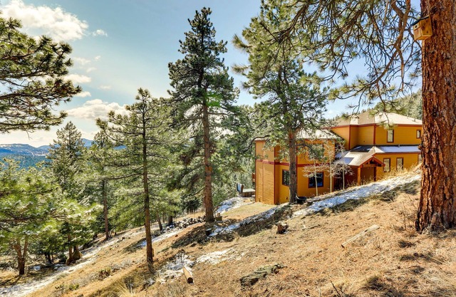 Evergreen Vacation Rental w/ Hot Tub on 10 Acres!