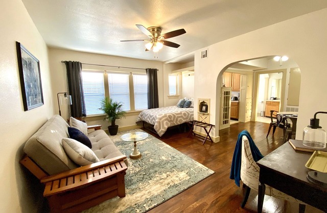 Evie's apartment