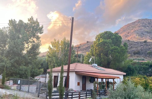 Evie's House Arakapas