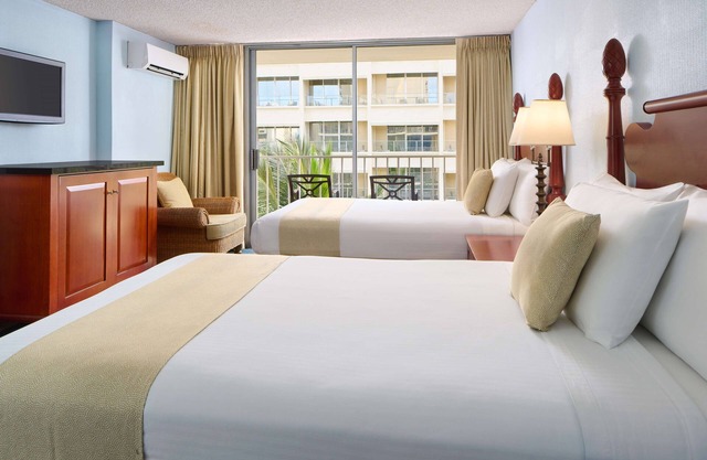 Ewa Hotel Waikiki