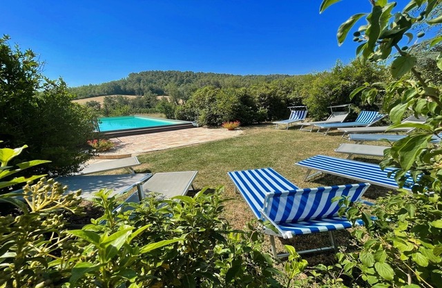 Exc hermosa villa, piscina + terrenos - casa de la piscina - capacidad para 11 personas no69