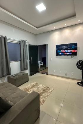 Excelente casa com piscina e 2 quartos proximo da rodoviária e aeroporto