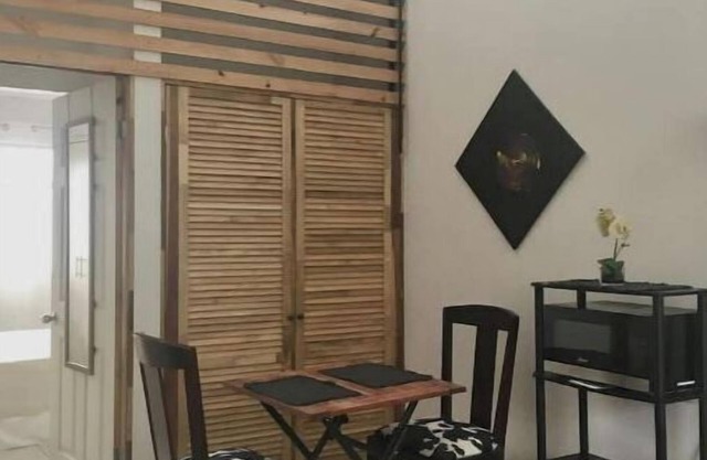 ★★★ Excelente y acogedor espacio en exclusiva zona