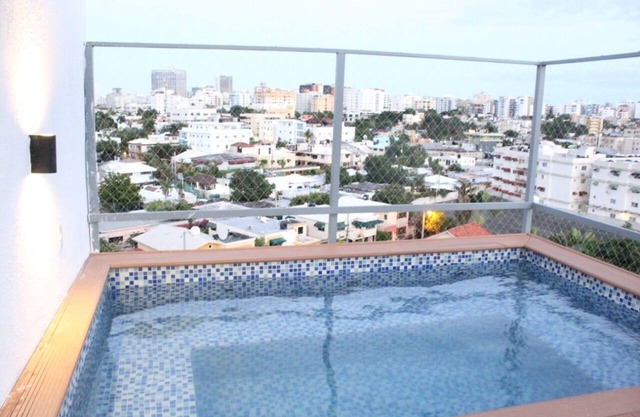 Excellent apartment with lovely views and a pool