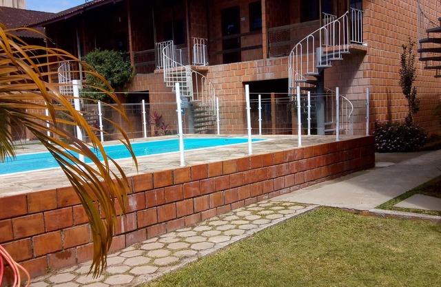 EXCELLENT CHALET IN MARTIM DE SÁ WITH POOL