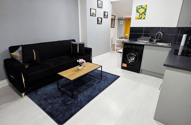 Excellent location 2-bedroom apartment