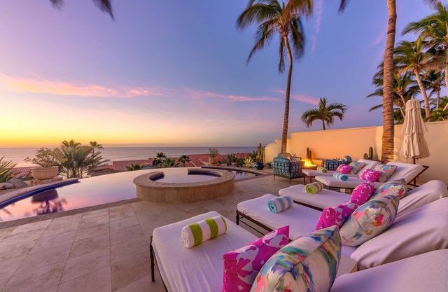 Exceptional Del Mar Villa with Chef & Butler, Steps to the Beach!