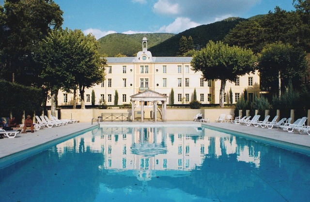 Apartamento 'Duplex Rez Jardin' con vistas a la montaña, piscina compartida y Wi-Fi