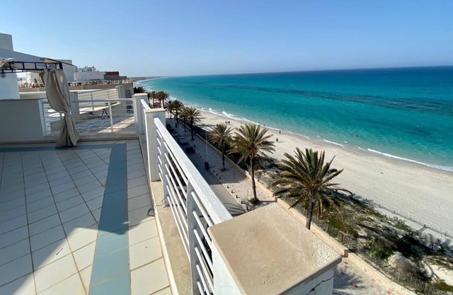 Exceptional sea view apartment