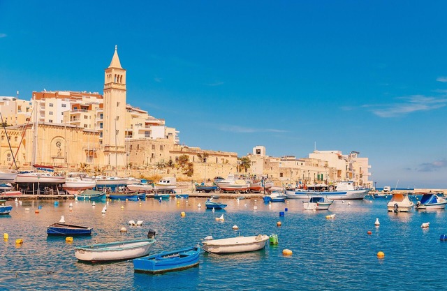 Exceptional Sunlit Apart Marsaskala Bay