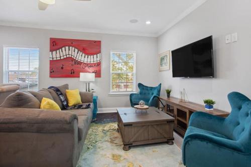 Exceptional Up-class Living near Superdome