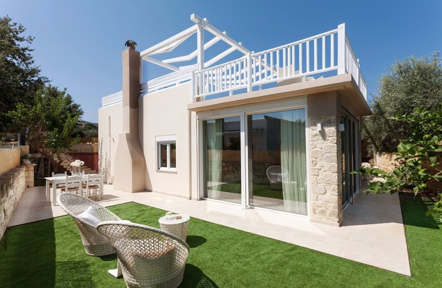 Excesio Villa,Near beach, tavern,Rethymno