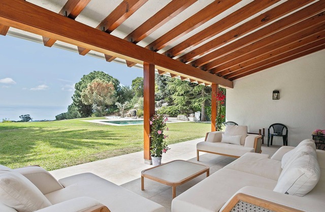 Exclusive Luxury Villa near Barcelona