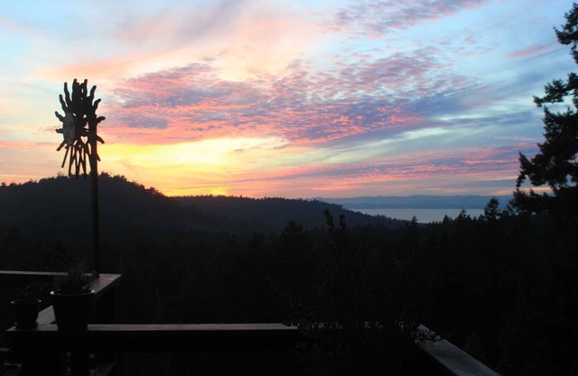 ¡Nuevo listado! 10 acres exclusivos sobre Cady Mnt. Vista del océano y la isla de Vancouver