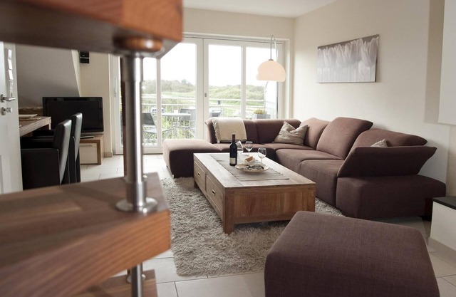 Exclusivo apartamento de 5 * con vistas al mar.