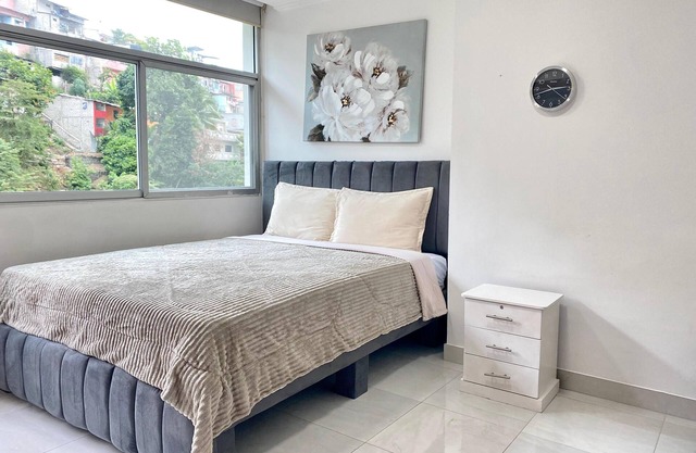 Departamento exclusivo y céntrico en Puerto Santa Ana, Guayaquil