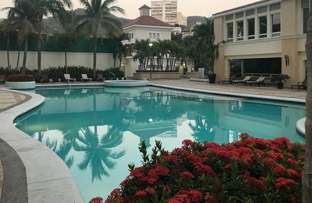 Condominio Exclusivo Zona Dorada