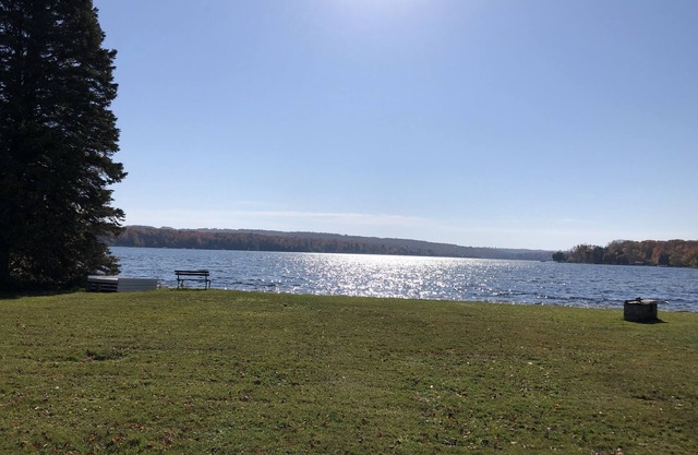 Exclusive Duck Lake Peninsula!