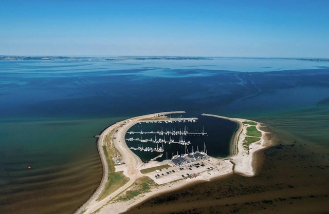 Exclusive holiday home with panoramic views of the Limfjord - 5001