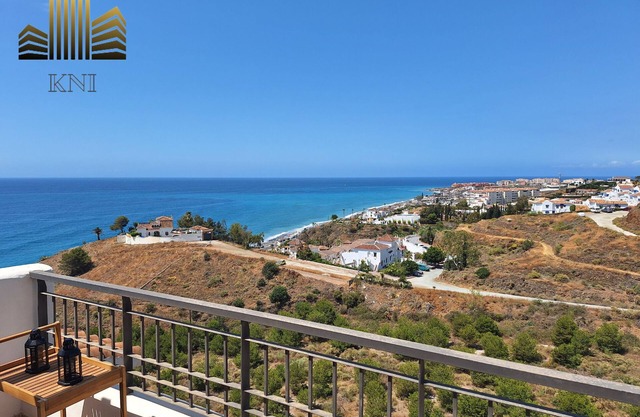Exclusive Penthouse | Privacy and Sea View in Vistamar – KNI Torrox
