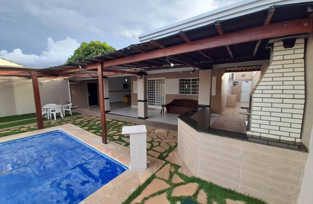 Exclusive Pool
