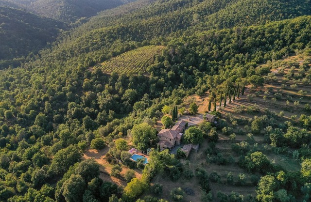 Exclusiva casa de vacaciones con piscina en el corazón de la Toscana para máx. 8 adultos + 4 niños