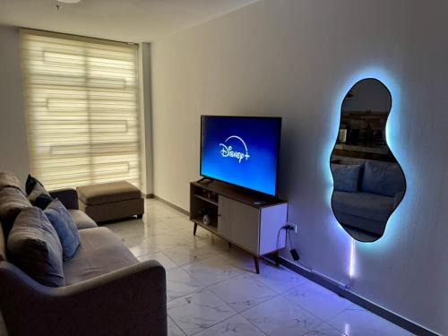 Exclusivo Departamento en vía a la costa, ideal para citas en el consulado