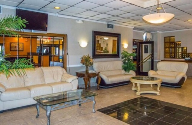 Executive Inn Hotel & Conference Centre