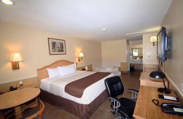 Executive Inn