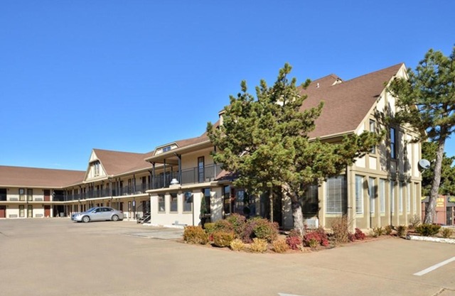Executive Inn