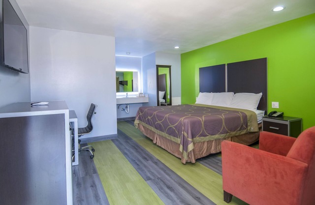 Executive Inn